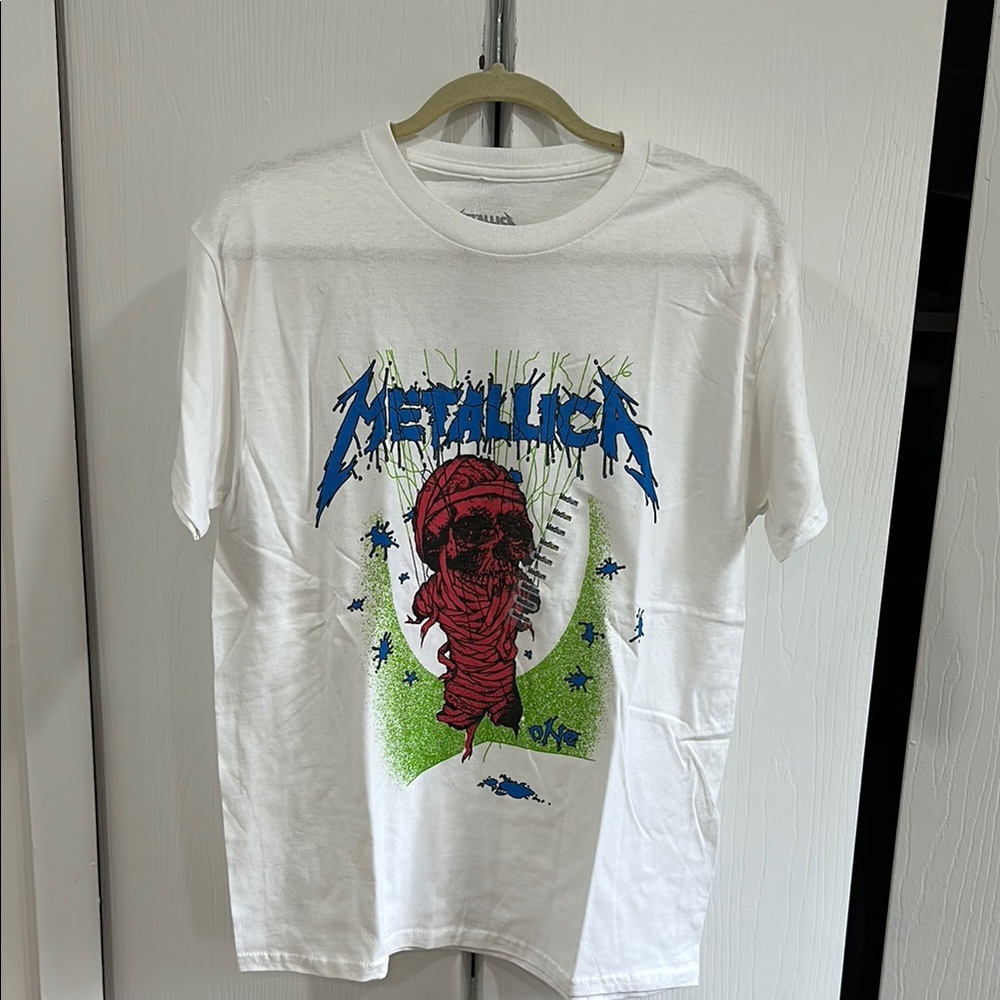 Metallica White Graphic T-Shirt